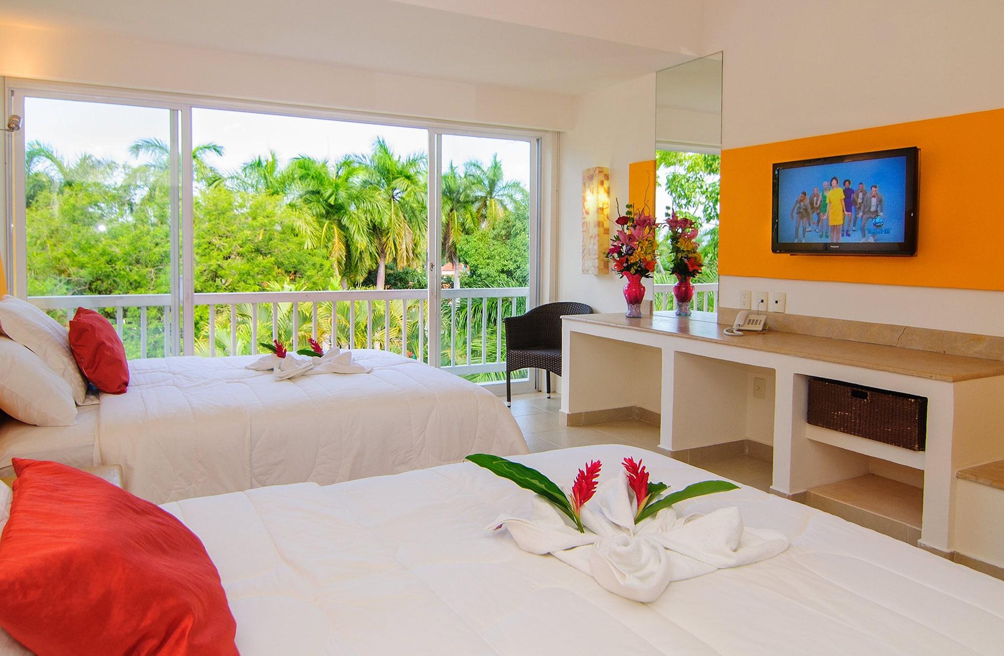 Hotel Ixzi Plus Ixtapa  Buitenkant foto